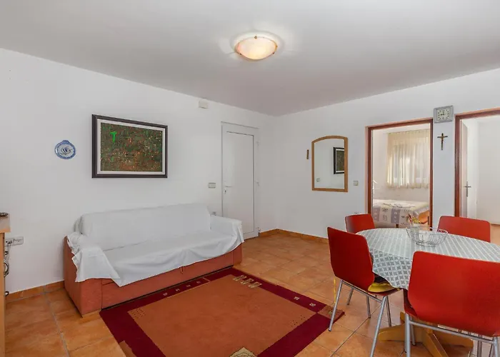 Awesome Apartment In Punat With Wifi * Punat