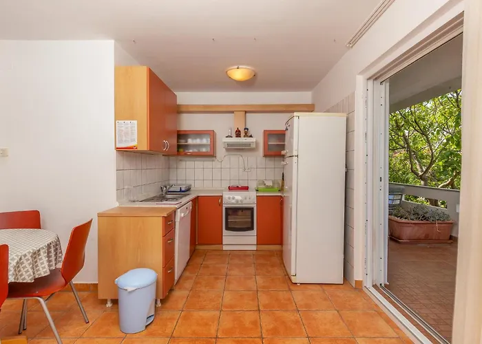 Awesome Apartment In Punat With Wifi Punat