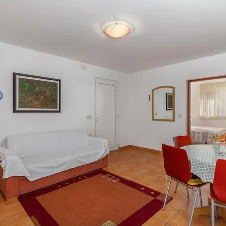 Nice Apartment In Punat With Wifi * Punat