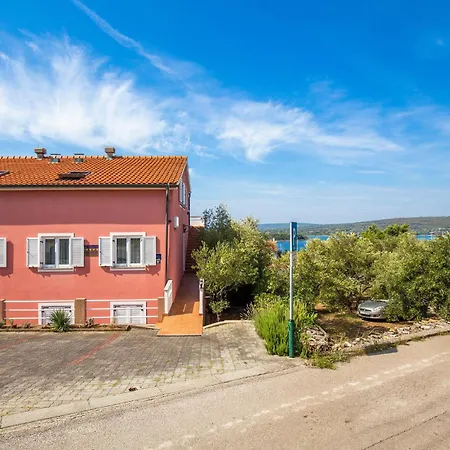 Nice Apartment In Punat With Wifi * Punat
